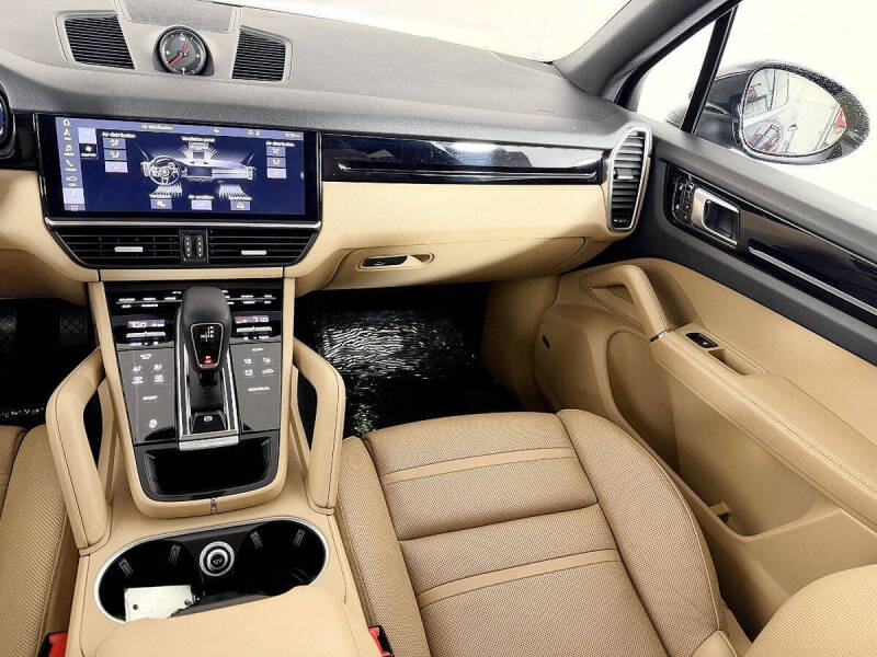 2020 Porsche Cayenne