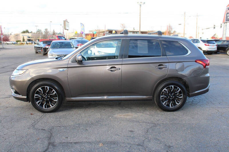 2018 Mitsubishi Outlander PHEV GT