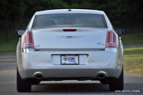2011 Chrysler 300 C