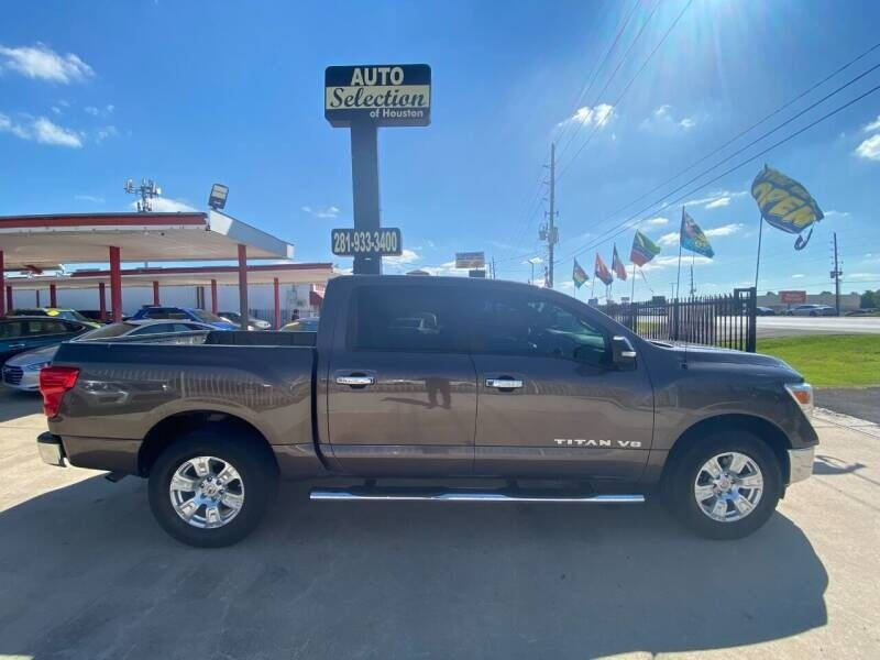 2018 Nissan Titan S
