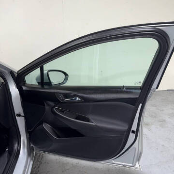 2016 Chevrolet Cruze LS Auto