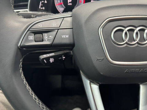 2023 Audi Q8 quattro Premium Plus 55 TFSI