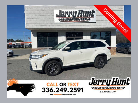 2019 Toyota Highlander LE