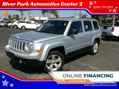 2013 Jeep Patriot for sale at River Park Automotive Center 2 in Fresno CA