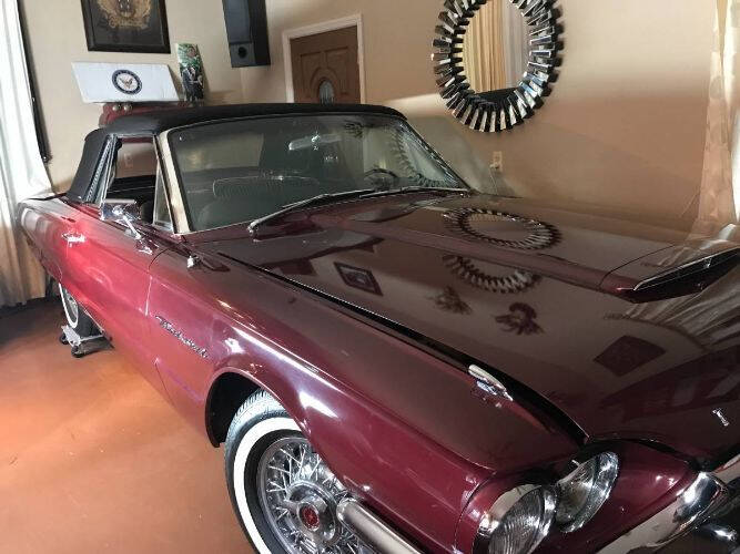 1964 Ford Thunderbird