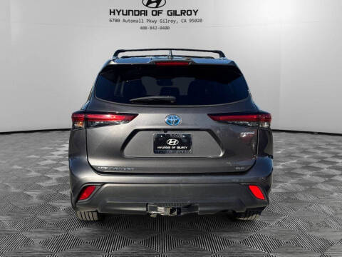 2023 Toyota Highlander Hybrid XLE