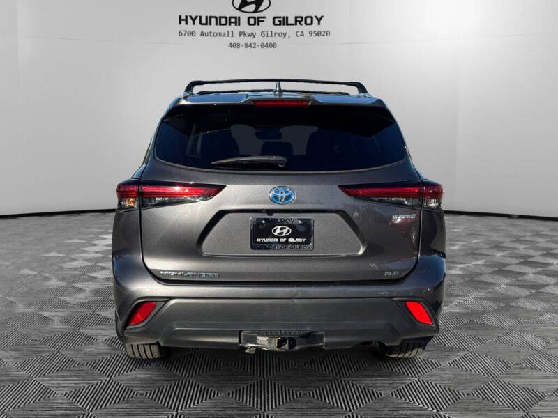 2023 Toyota Highlander Hybrid XLE