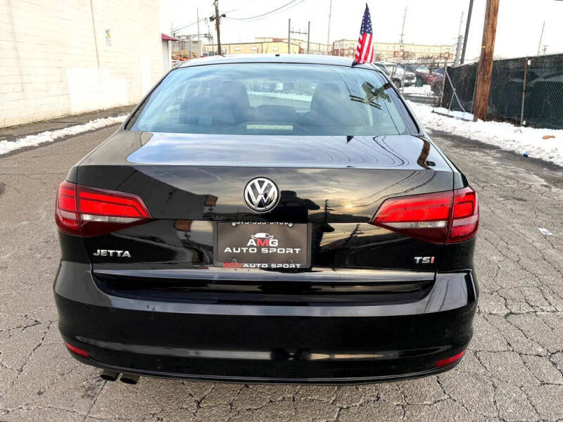 2016 Volkswagen Jetta