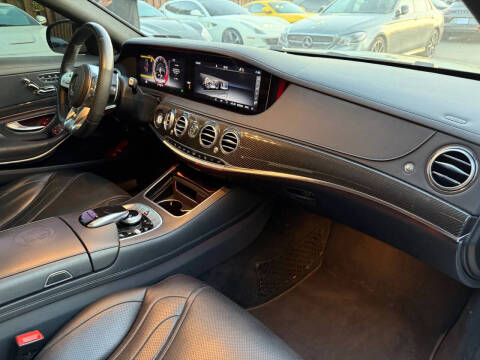 2019 Mercedes-Benz S-Class AMG S 63