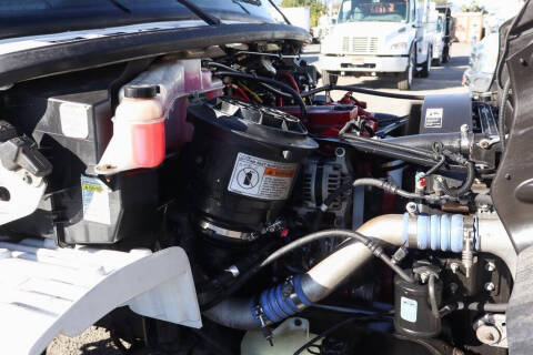 2014 Freightliner M2 106