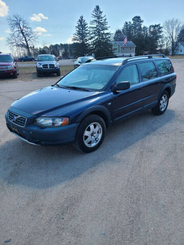 2004 Volvo XC70 for sale at D & T AUTO INC in Columbus MN