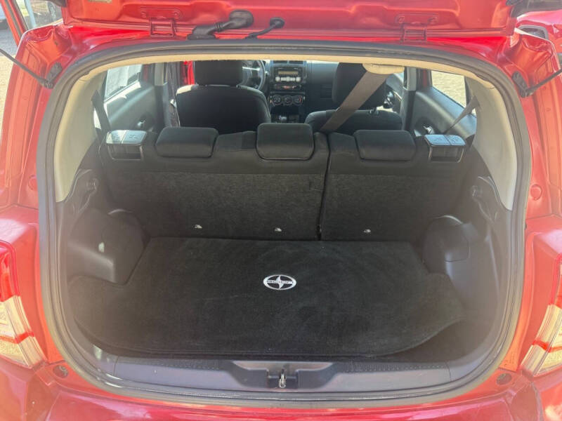 2009 Scion xD