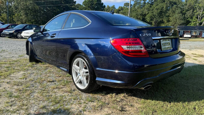 2012 Mercedes-Benz C-Class C250 Sport photo 7