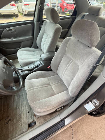 2001 Toyota Camry CE