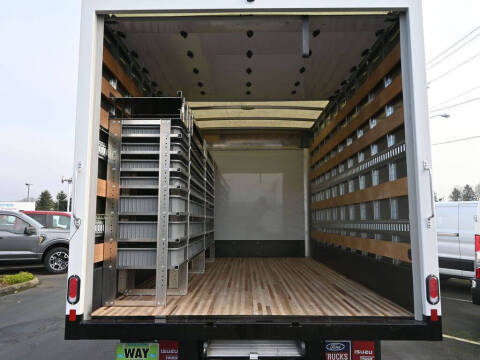 2024 Isuzu NPR HD 1F2