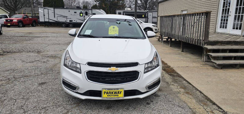 2015 Chevrolet Cruze 2LT photo 2