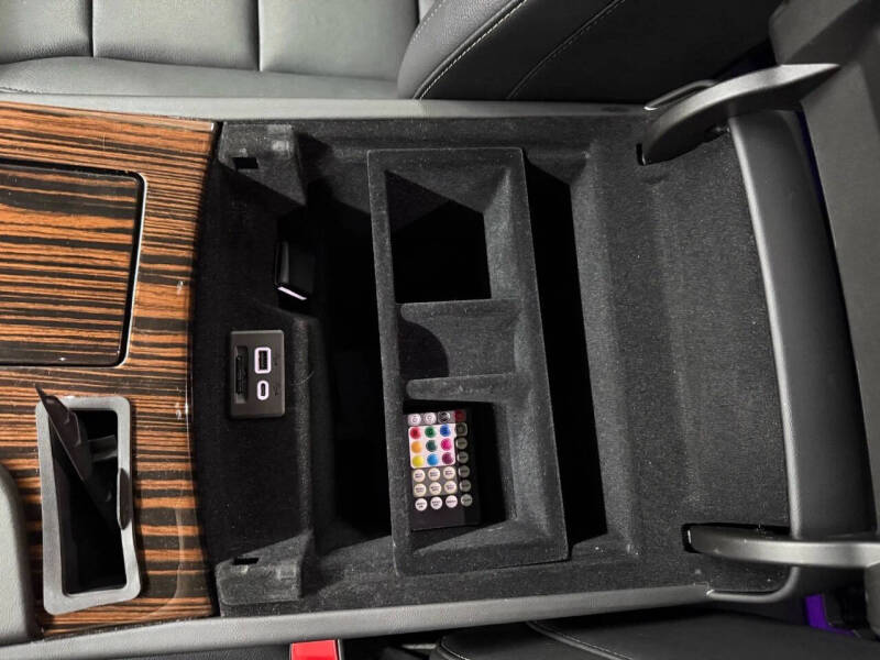 2023 Cadillac Escalade ESV Luxury