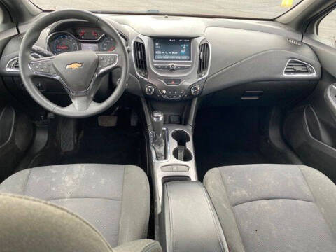 2018 Chevrolet Cruze LT Auto