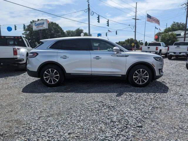 2019 Lincoln Nautilus Select