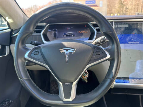 2013 Tesla Model S Performance