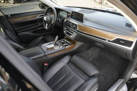 2016 BMW 7 Series 740i