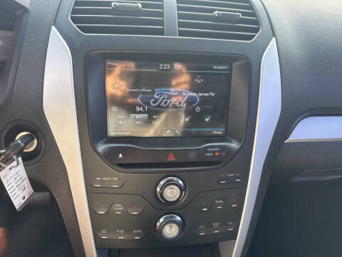 2011 Ford Explorer XLT