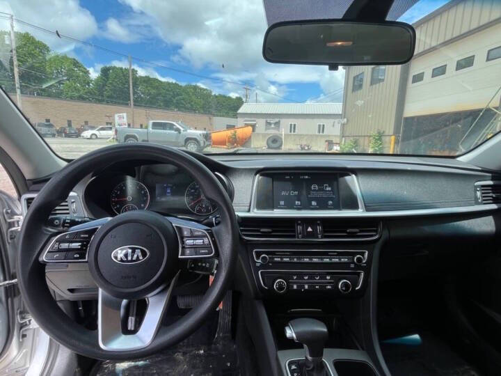 2019 Kia Optima LX