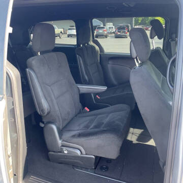 2017 Dodge Grand Caravan SE Plus
