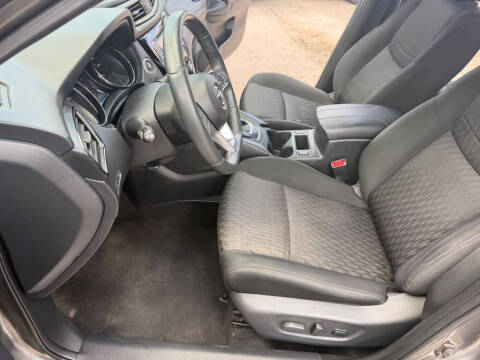 2017 Nissan Rogue