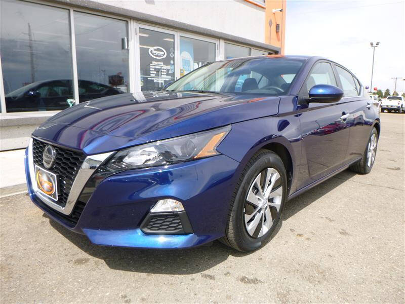 2022 Nissan Altima for sale at Torgerson Auto Center in Bismarck ND