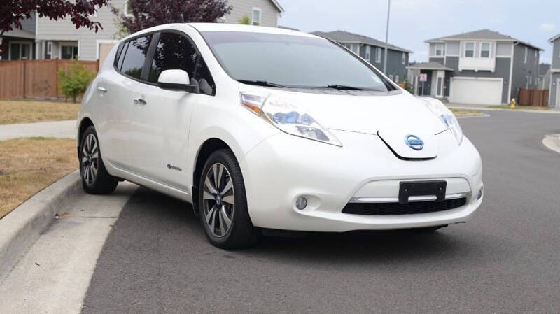 2011 Nissan LEAF SV