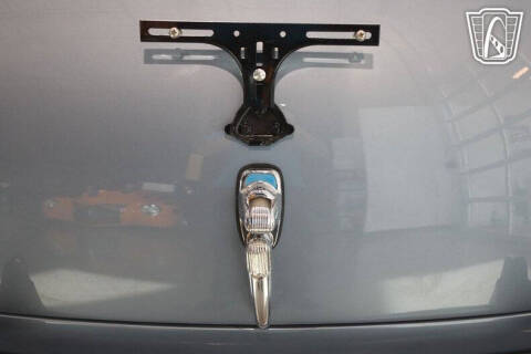 1947 Ford Super Deluxe