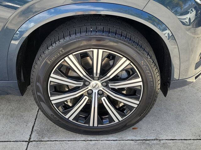 2023 Volvo XC90 B5 Core