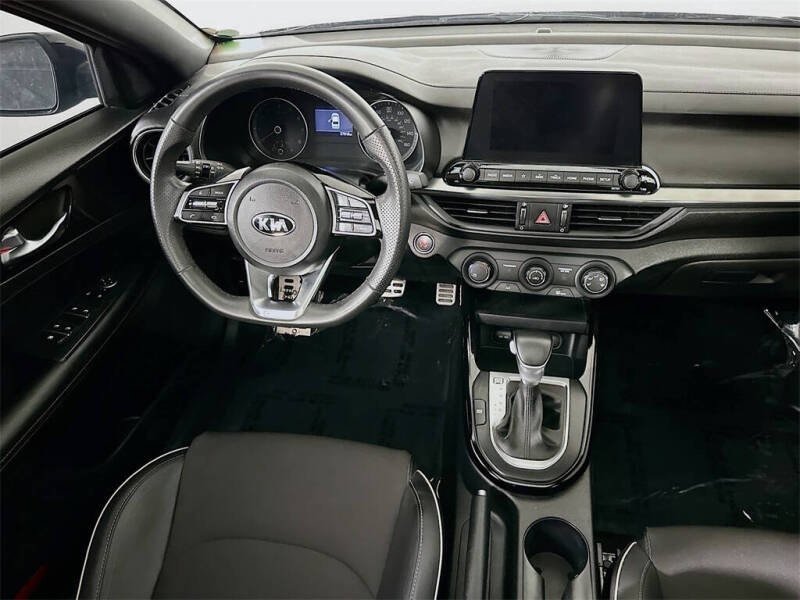 2021 Kia Forte GT Line