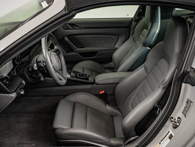 2022 Porsche 911 Targa 4 GTS