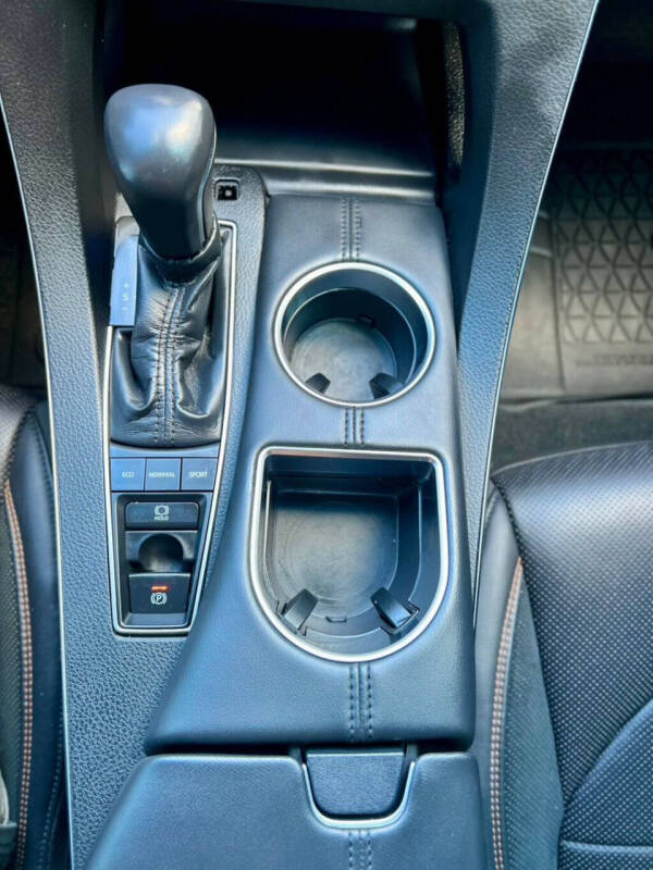 2021 Toyota Avalon XSE Nightshade