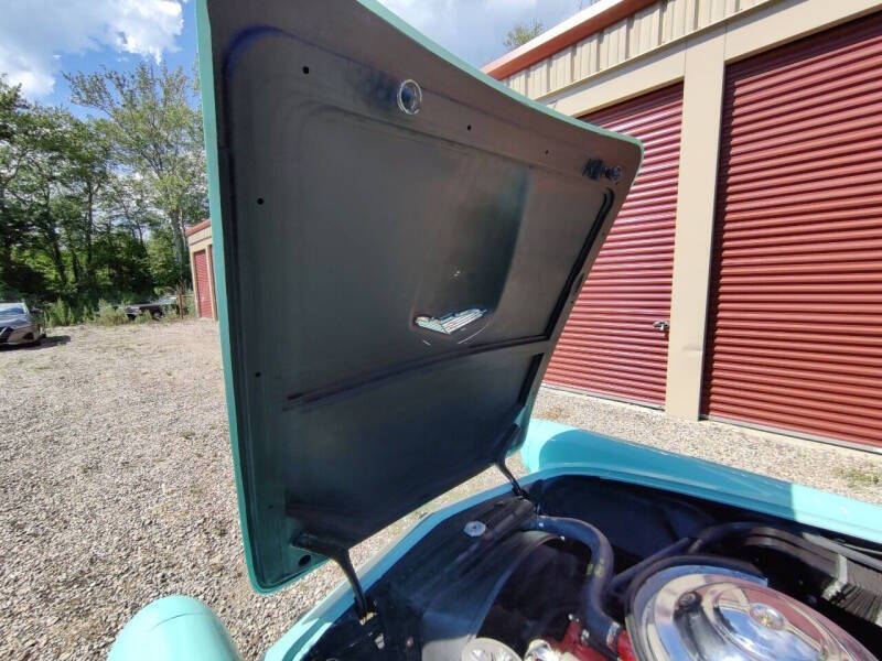 1955 Ford Thunderbird