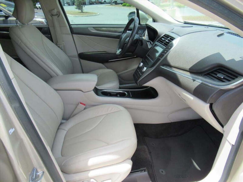 2017 Lincoln MKC Reserve