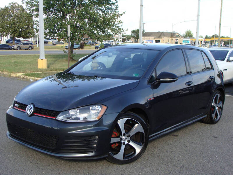 2017 Volkswagen Golf GTI S
