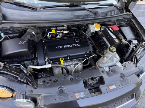 2013 Chevrolet Sonic LT Manual