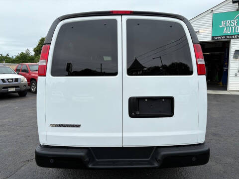 2021 Chevrolet Express LS 2500
