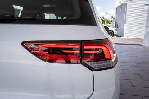 2025 Volkswagen Golf GTI SE