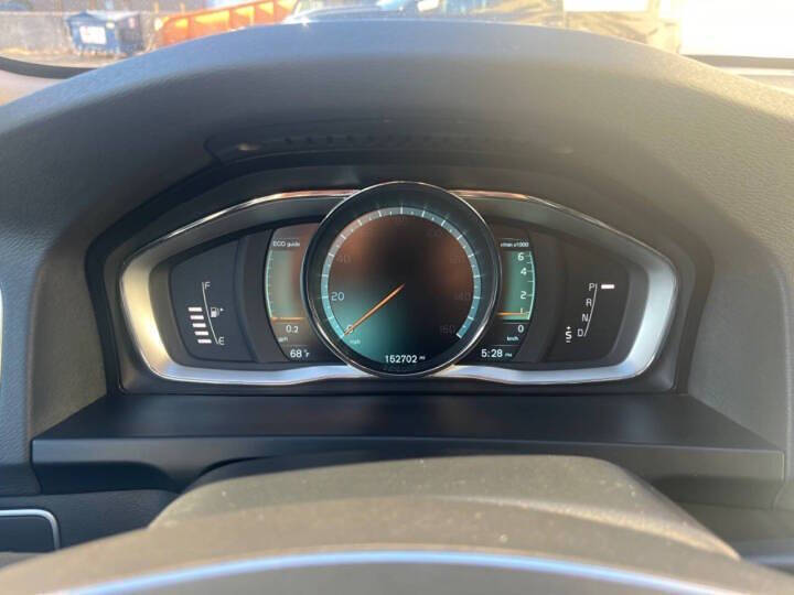 2014 Volvo S60 T5 Premier Plus