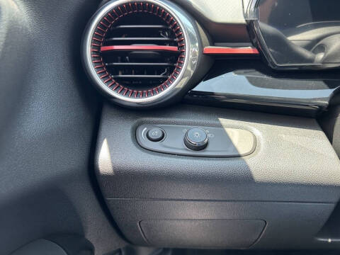 2025 Chevrolet Trax RS