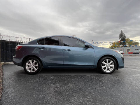 2010 Mazda MAZDA3 i Sport