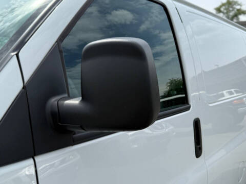 2022 Chevrolet Express 2500