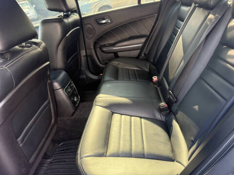 2014 Dodge Charger R/T Plus