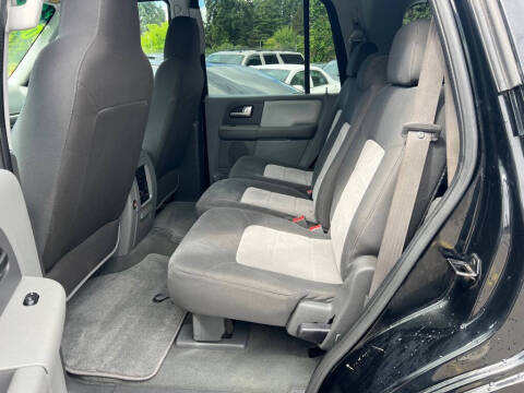 2004 Ford Expedition XLT