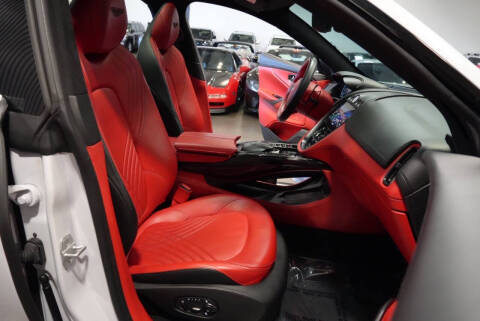 2021 Aston Martin DBX
