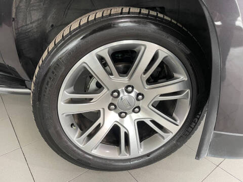 2017 Cadillac Escalade Luxury